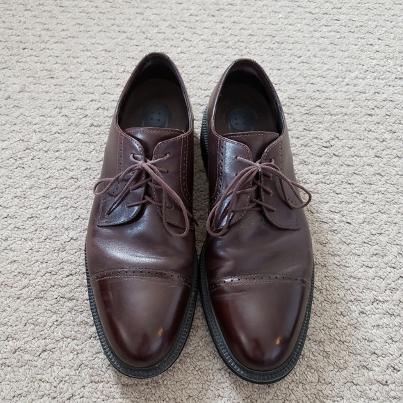 Rockport Cap Toe Oxfords - Picture 1 of 10